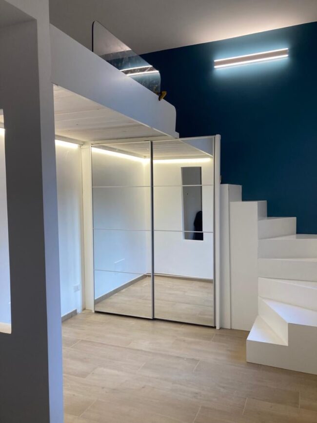 Ristrutturazione di mini appartamento di 17 mq - Mediterranea Ceramiche