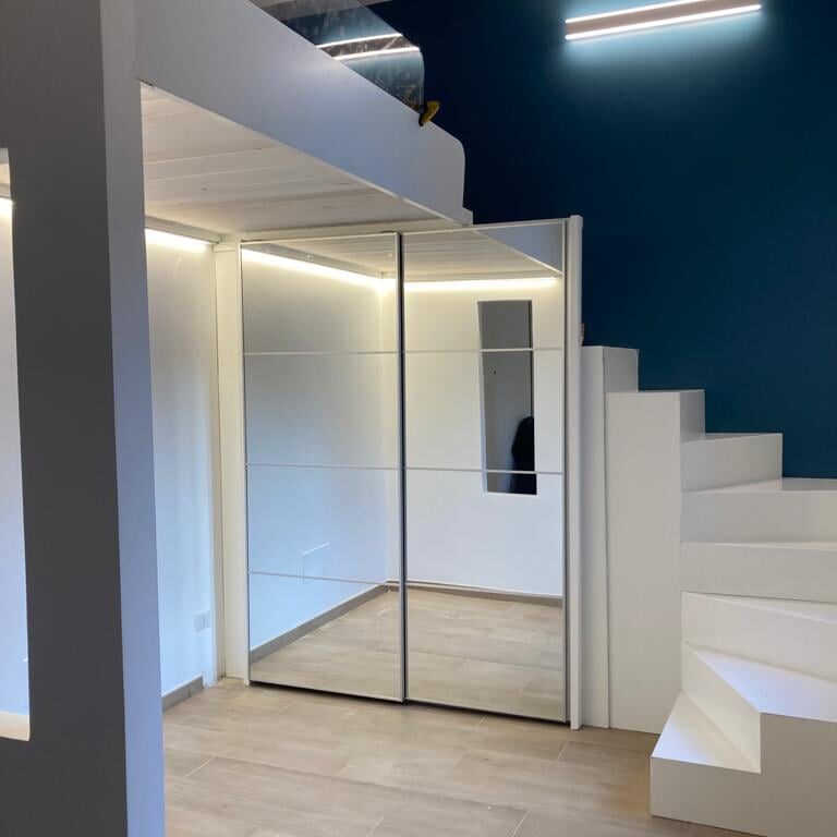 Ristrutturazione di mini appartamento di 17 mq - Mediterranea Ceramiche